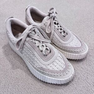 Dolce Vita Dolen Platform Sneaker